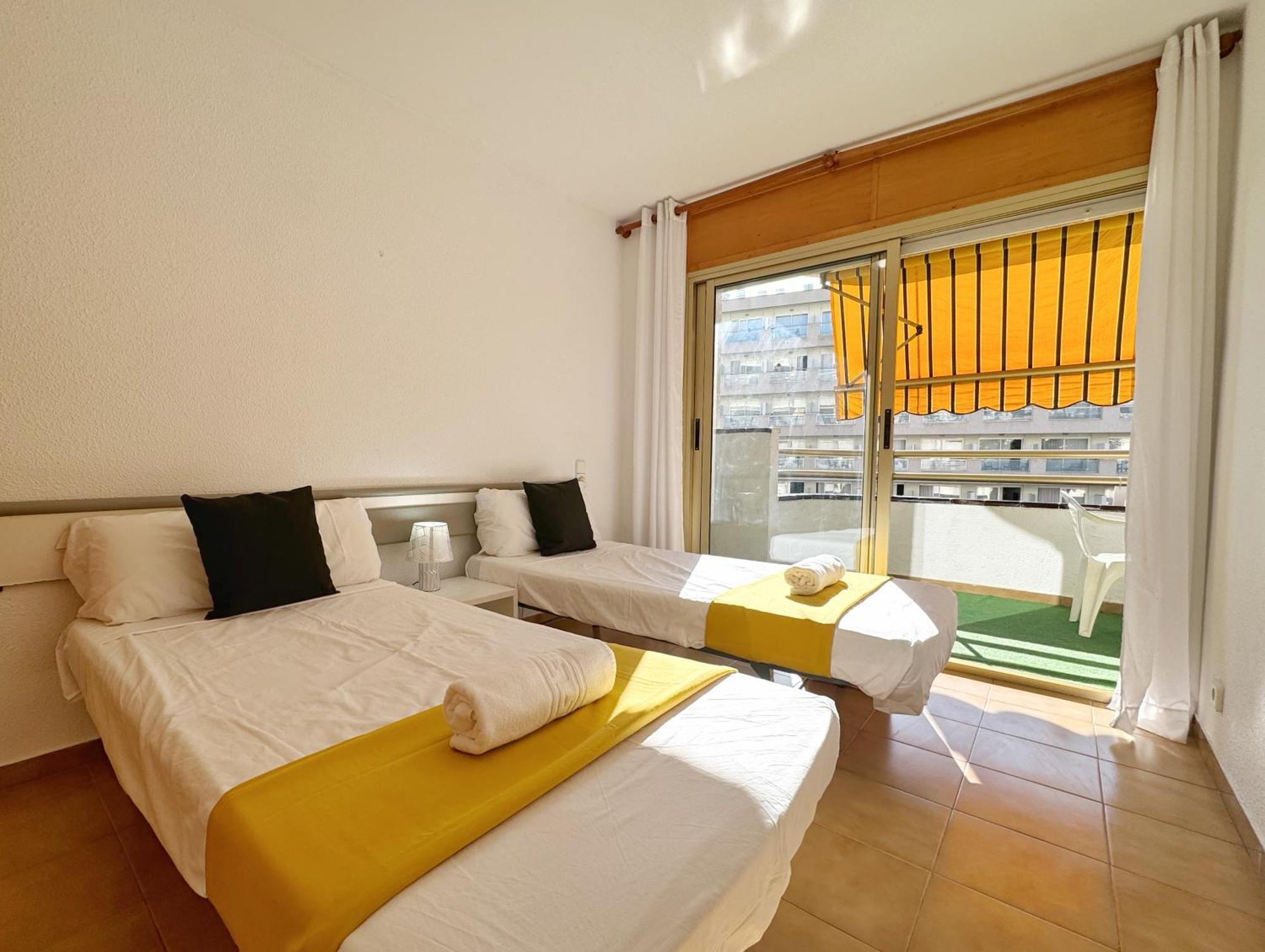 Domuum Holidays - Cordoba Lägenhet Salou Exteriör bild
